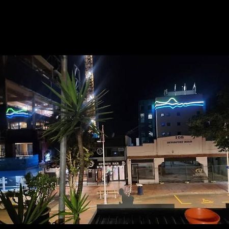 Loft 109 Backpackers Hostel تاورانجا المظهر الخارجي الصورة