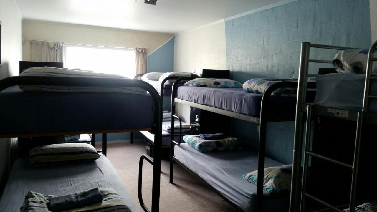 Loft 109 Backpackers Hostel تاورانجا المظهر الخارجي الصورة